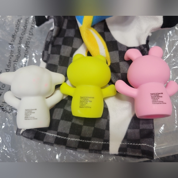 PUPPETS Spotted Cow farm ranch animal hand puppet and farm animal finger puppets - Picture 7 of 8